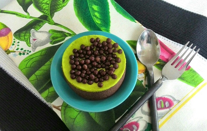 Chocolate pistacchio cake